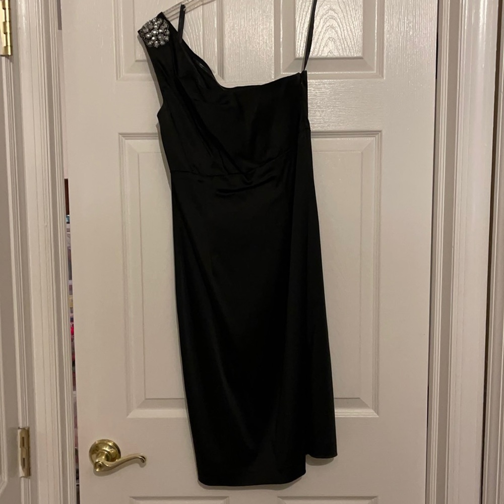 Calvin Klein Size 4 Black Satin One Shoulder Dress